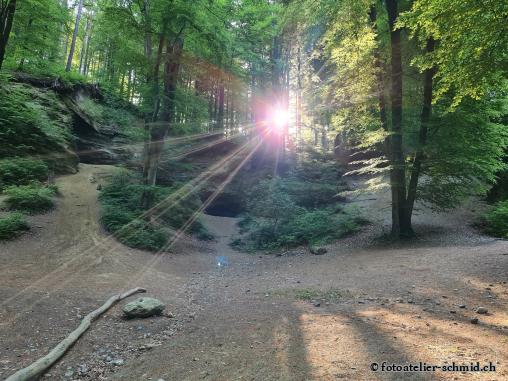 Sonnenaufgang Sandsteinhöhlen Gränichen